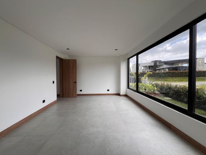 Casa de 4 alcobas en venta en Llano Grande, Rionegro, 510 m² · foto 9 de 19