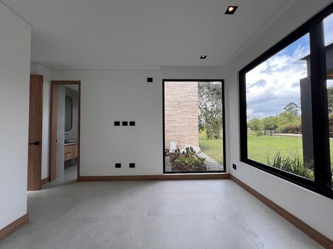 Casa de 4 alcobas en venta en Llano Grande, Rionegro, 510 m² · foto 13 de 19