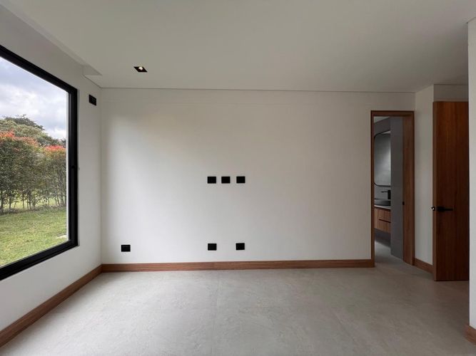 Casa de 4 alcobas en venta en Llano Grande, Rionegro, 510 m² · foto 11 de 19