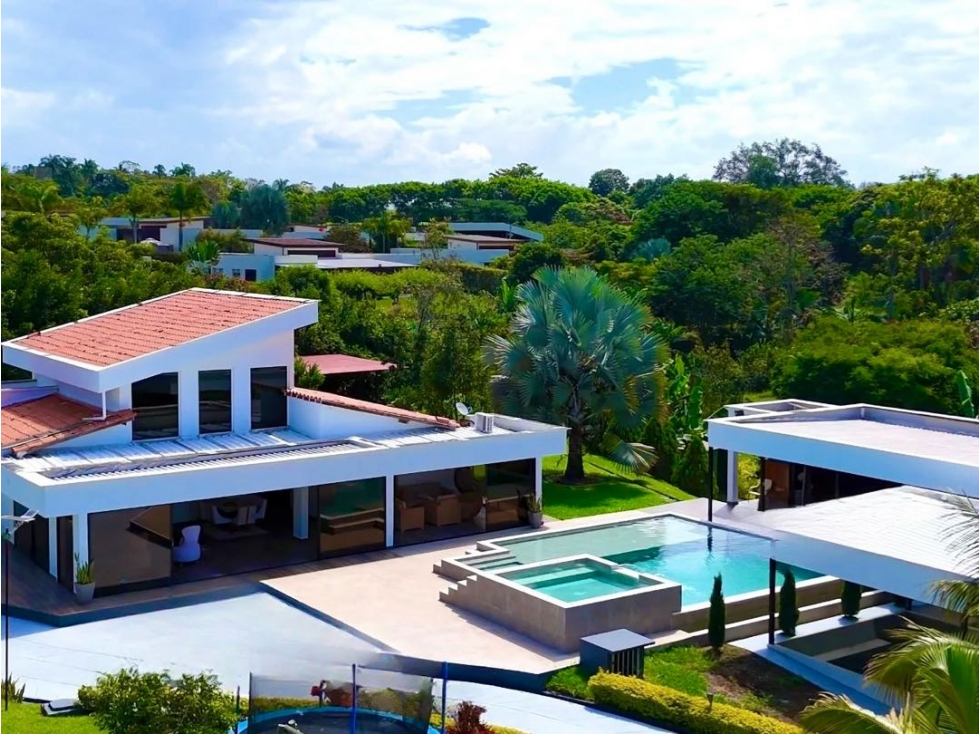 Casa en venta en Cerritos, Pereira · foto 2 de 24