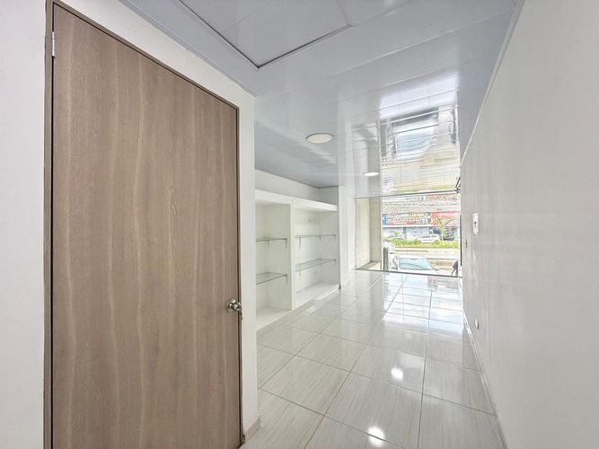 Local en arriendo en Sector Lago Uribe, Pereira, 34 m² · foto 6 de 8