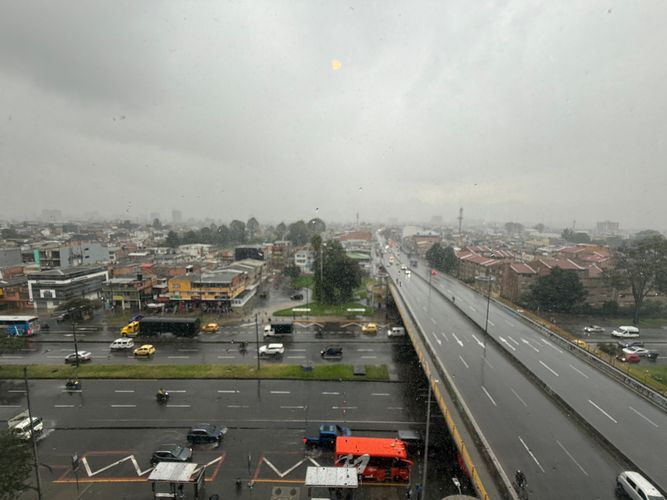 Apartamento de 3 alcobas en arriendo en Santa Maria Del Lago, Bogotá, 96 m² · foto 19 de 24
