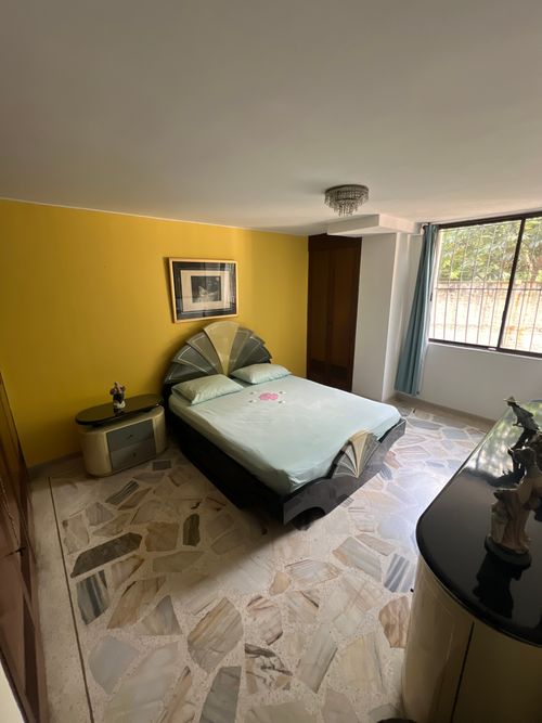 Apartamento de 4 alcobas en venta en Normandia, Cali, 246 m² · foto 12 de 24