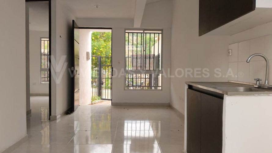 Casa de 2 alcobas en arriendo en Patios Centro, Los Patios, 62 m² · foto 2 de 12