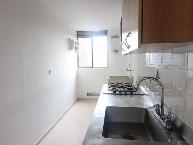 Apartamento de 3 alcobas en venta en El Poblado, Medellín, 60 m² · foto 4 de 16
