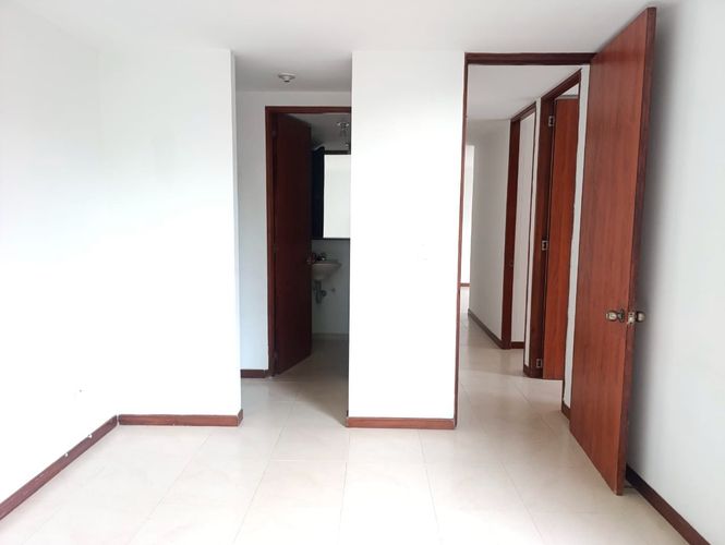 Apartamento de 3 alcobas en venta en El Poblado, Medellín, 60 m² · foto 11 de 16