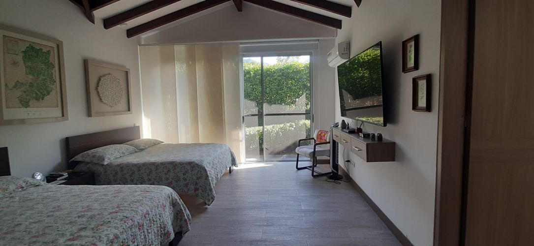 Casa de 4 alcobas en venta en Chorro De La Plata, Cali, 350 m² · foto 13 de 24