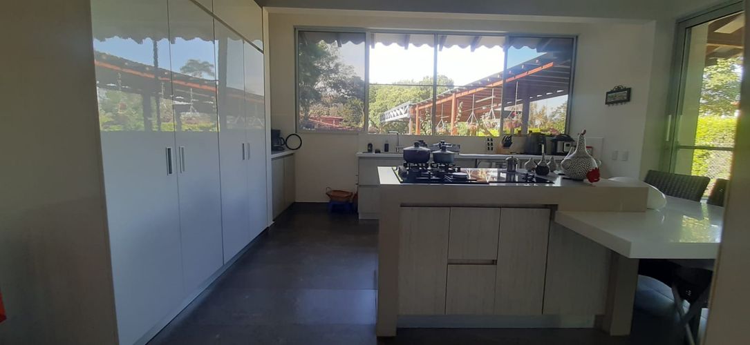 Casa de 4 alcobas en venta en Chorro De La Plata, Cali, 350 m² · foto 21 de 24