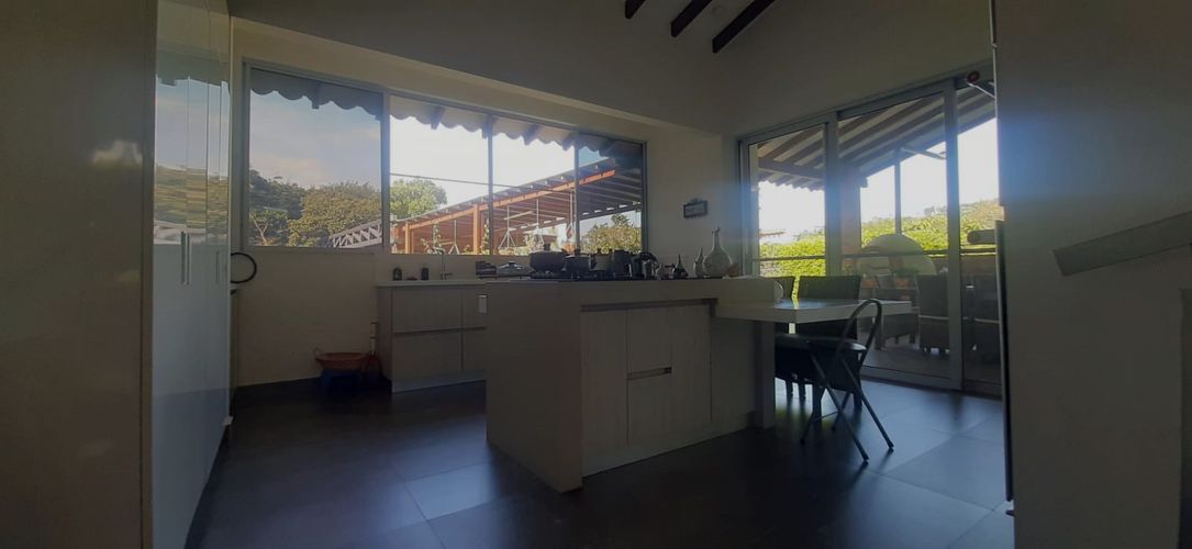 Casa de 4 alcobas en venta en Chorro De La Plata, Cali, 350 m² · foto 23 de 24