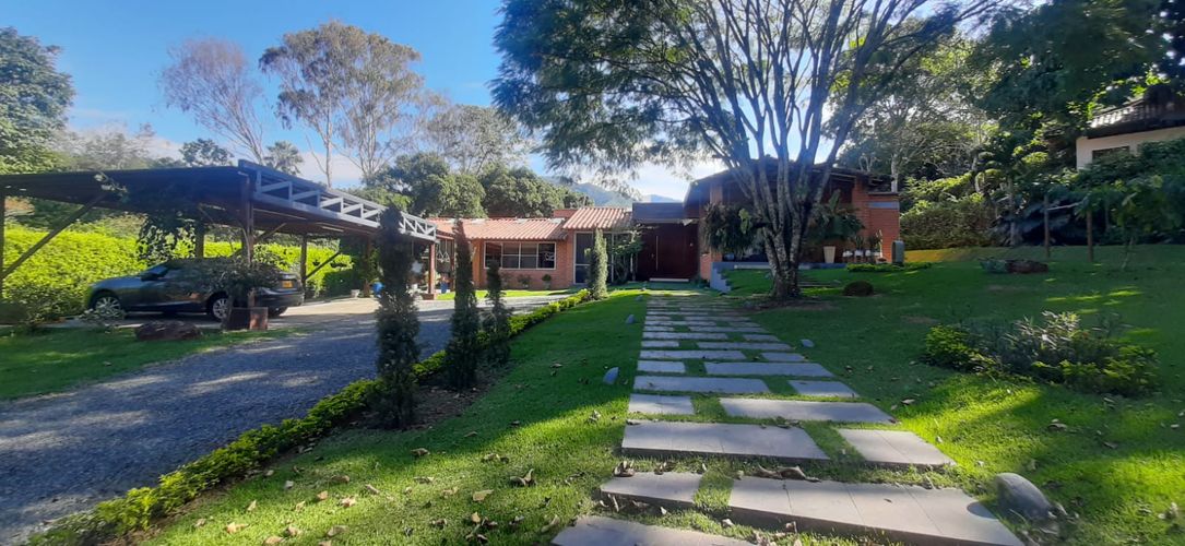 Casa de 4 alcobas en venta en Chorro De La Plata, Cali, 350 m² · foto 8 de 24