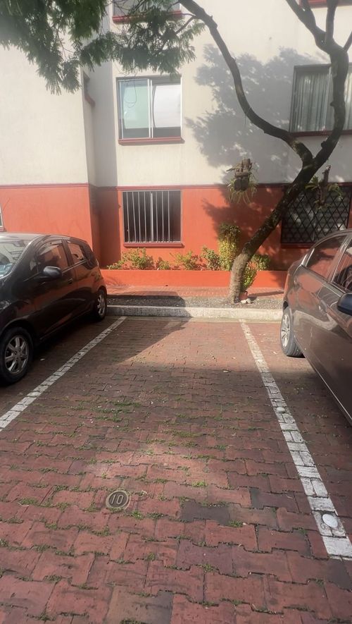 Apartamento de 4 alcobas en venta en Cañaveralejo, Cali, 87 m² · foto 5 de 16