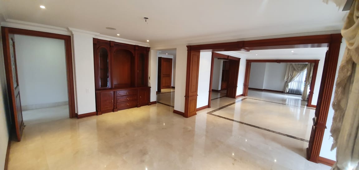 Apartamento en arriendo en El Tesoro, Medellín · foto 17 de 24