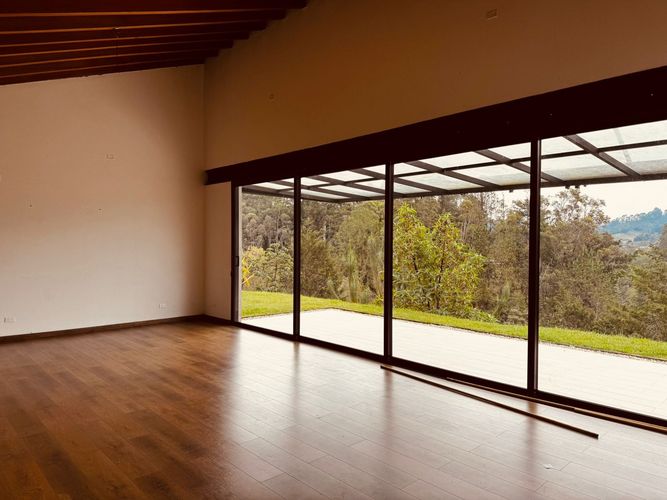 Casa de 4 alcobas en venta en Pantanillo, El Retiro, 300 m² · foto 4 de 15