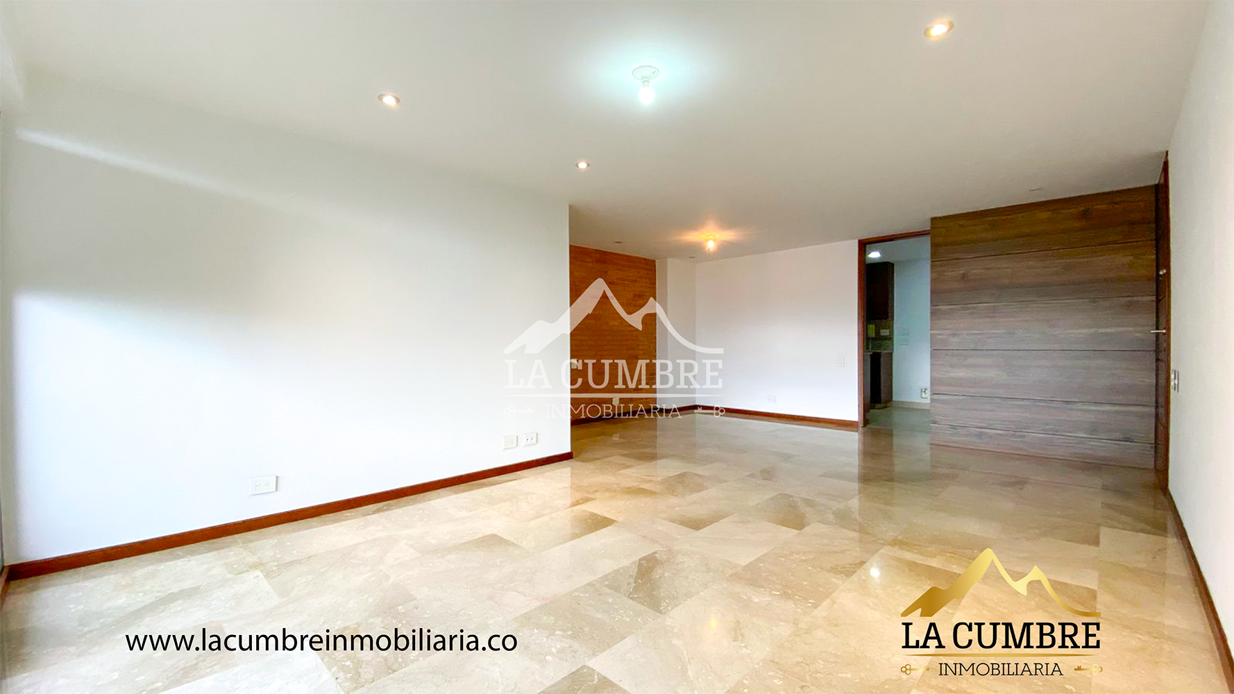 Apartamento en arriendo en Los Balsos, Medellín · foto 2 de 14