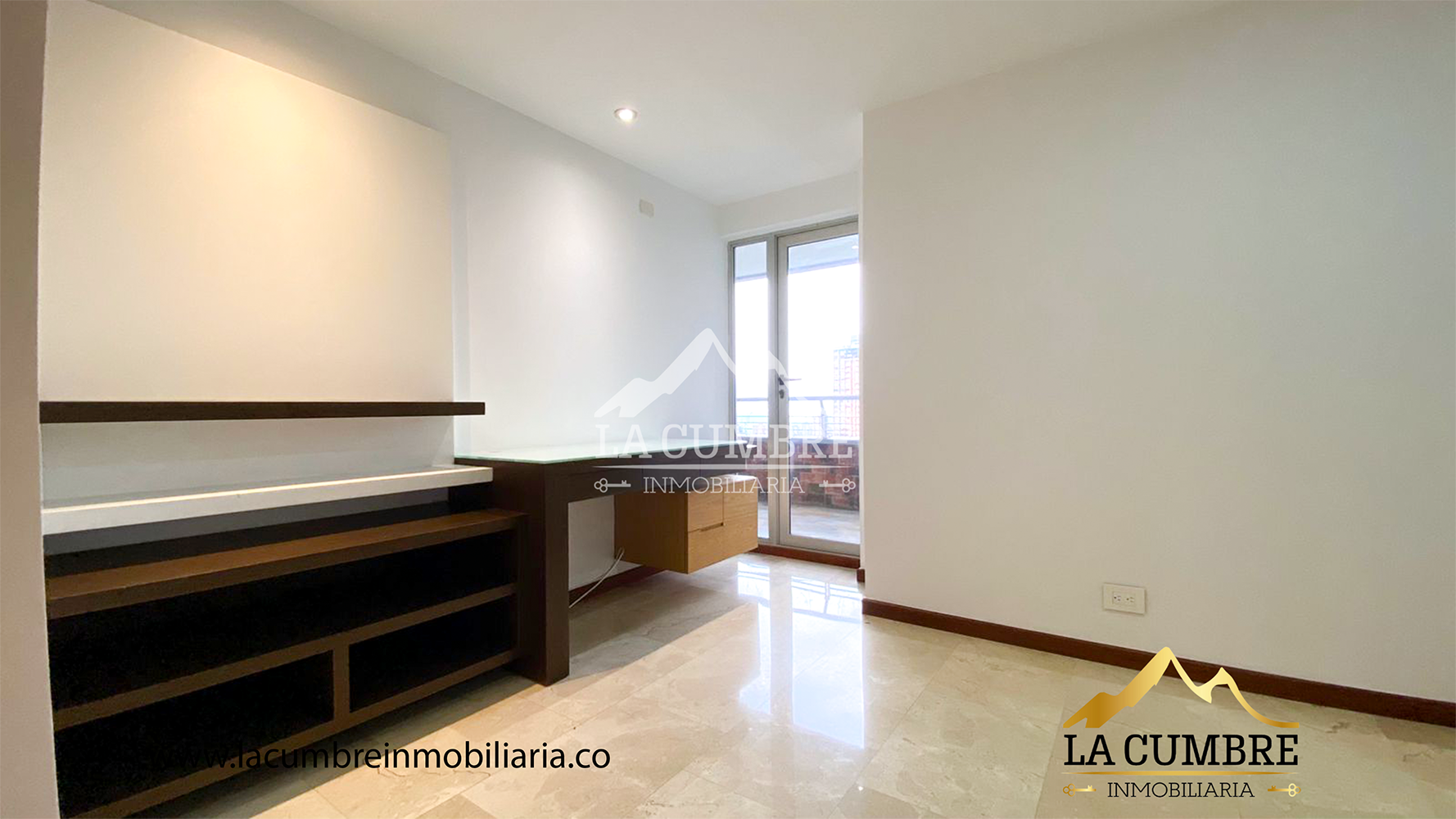 Apartamento en arriendo en Los Balsos, Medellín · foto 6 de 14