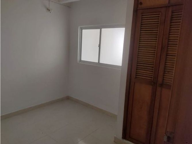 Apartamento de 3 alcobas en venta en Caracoli, Floridablanca, 58 m² · foto 10 de 11