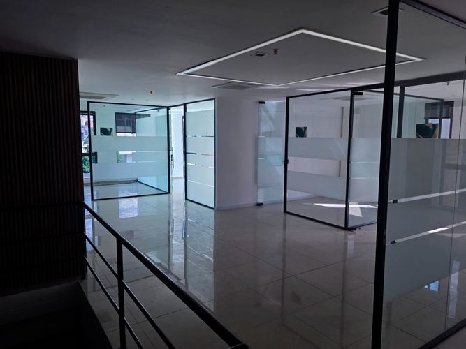 Oficina en venta en Villa Del Parque, Medellín, 300 m² · foto 2 de 19