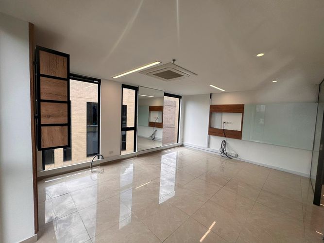 Oficina en venta en Villa Del Parque, Medellín, 300 m² · foto 14 de 19