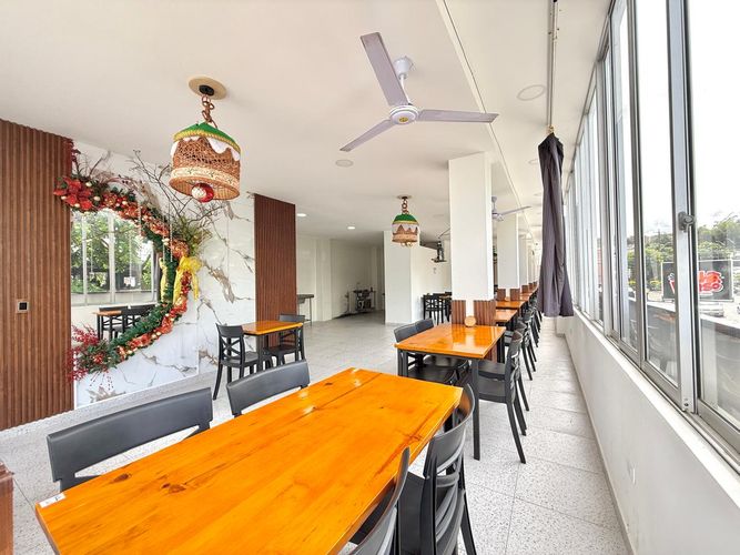 Local en arriendo en El Poblado Ii Etapa, Pereira, 13 m² · foto 6 de 10