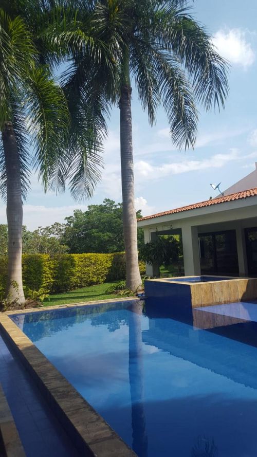 Casa de 4 alcobas en venta en Ciudad Jardin, Cali, 350 m² · foto 1 de 24