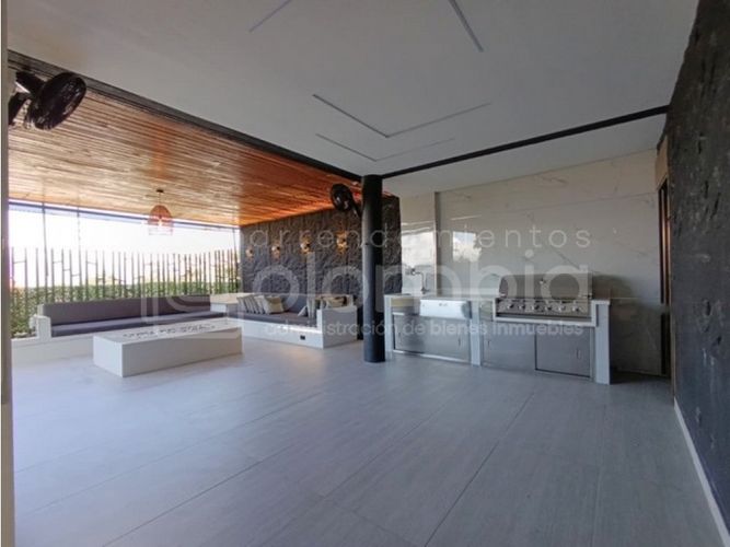 Casa de 4 alcobas en venta en Viviendas Del Sur, Envigado, 380 m² · foto 8 de 24