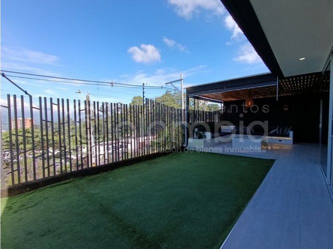 Casa de 4 alcobas en venta en Viviendas Del Sur, Envigado, 380 m² · foto 11 de 24