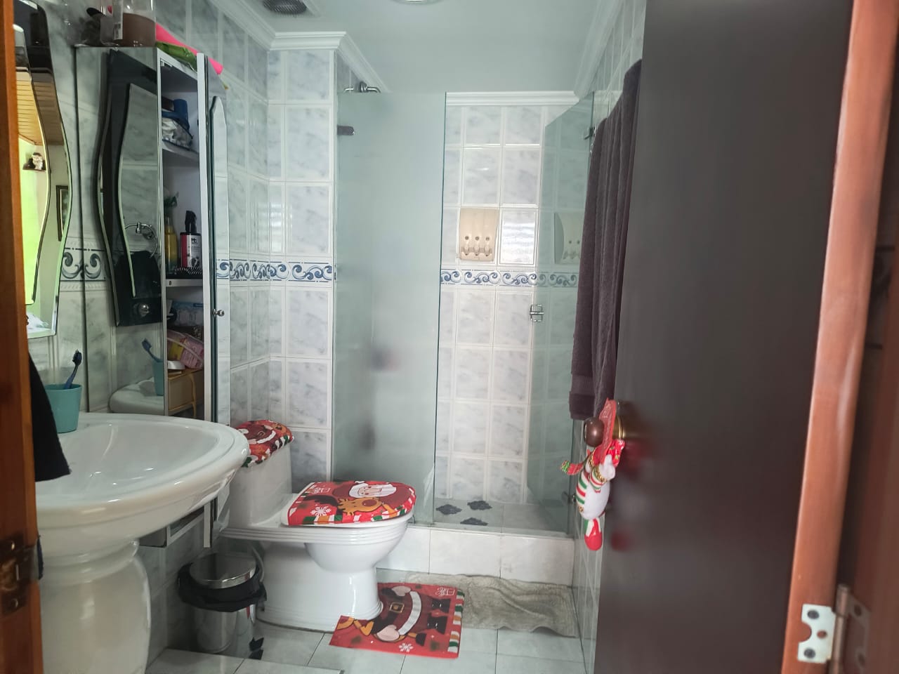Casa en venta en Alamos, Bogotá · foto 2 de 16