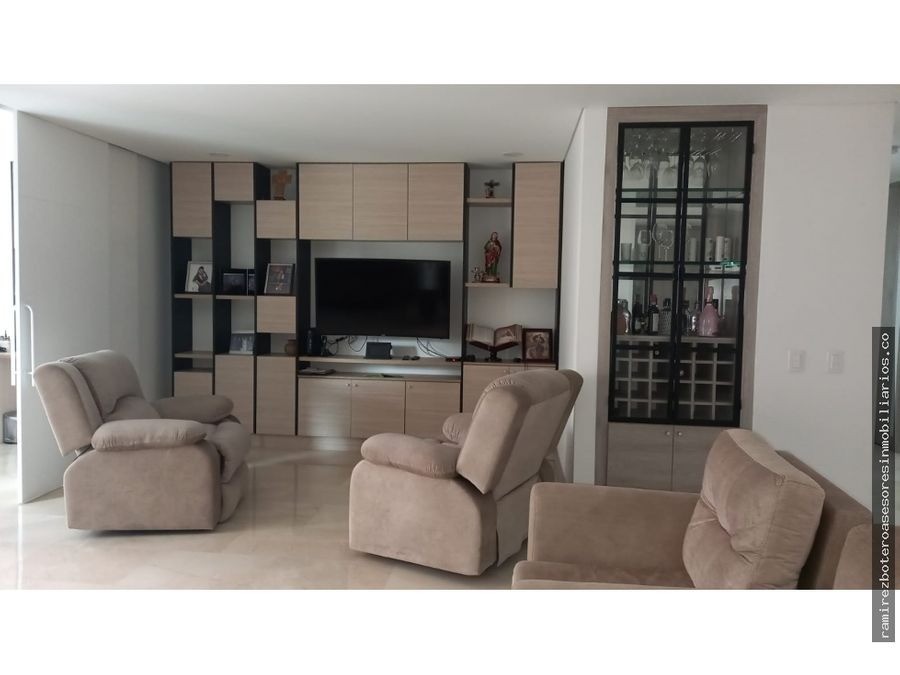 Apartamento en venta en Laureles, Medellín 4