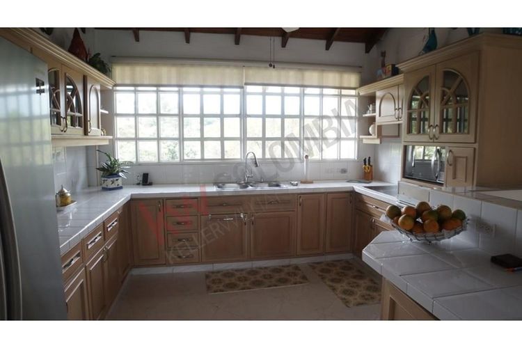 Casa de 6 alcobas en venta en Porerito, Jamundí, 620 m² · foto 11 de 24