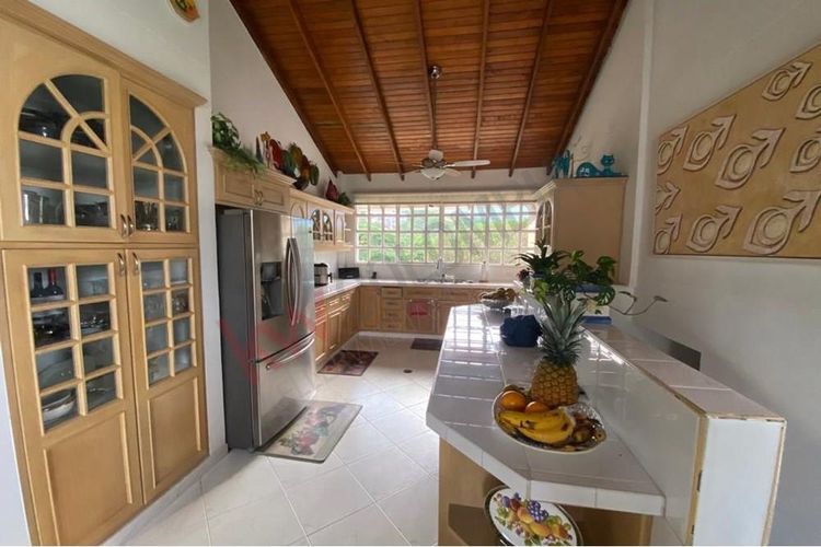 Casa de 6 alcobas en venta en Porerito, Jamundí, 620 m² · foto 12 de 24