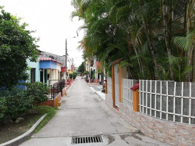 Casa de 5 alcobas en venta en Pedro Ignacio Villamarin, Ibagué, 130 m² · foto 3 de 24