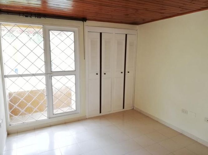 Casa de 5 alcobas en venta en Pedro Ignacio Villamarin, Ibagué, 130 m² · foto 13 de 24