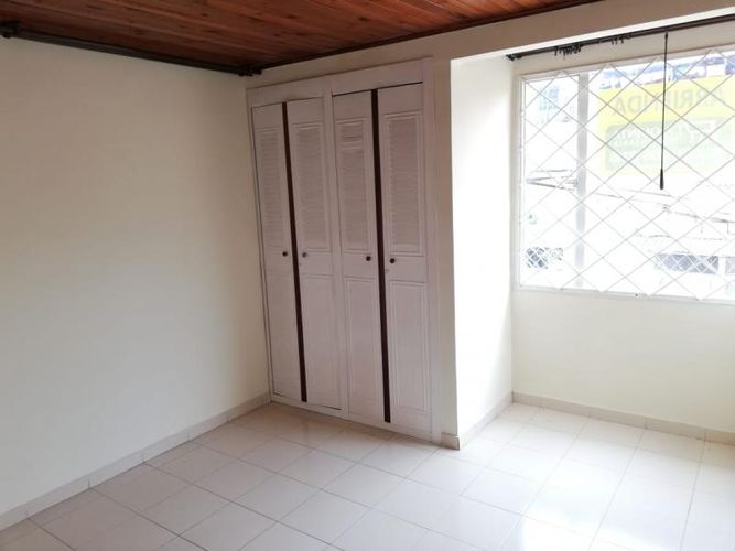 Casa de 5 alcobas en venta en Pedro Ignacio Villamarin, Ibagué, 130 m² · foto 15 de 24