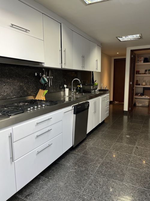 Casa de 4 alcobas en venta en Santa Ana Oriental, Bogotá, 430 m² · foto 13 de 23
