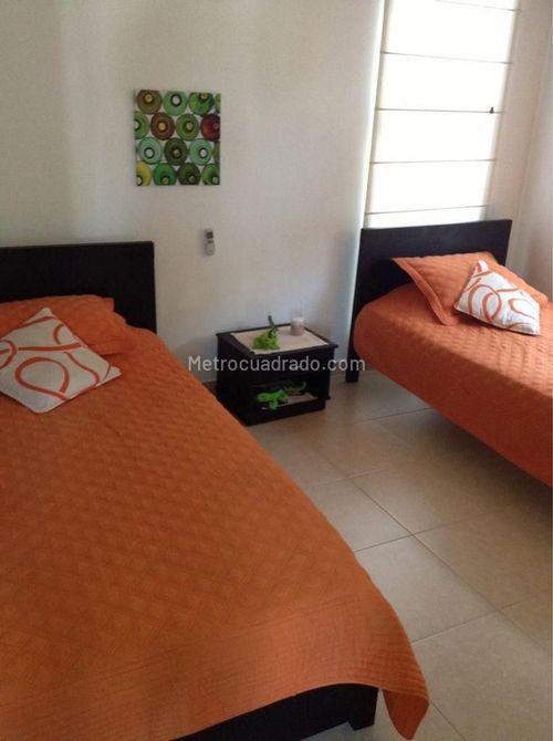Casa de 3 alcobas en venta en Miraflores, Girardot, 140 m² · foto 6 de 12