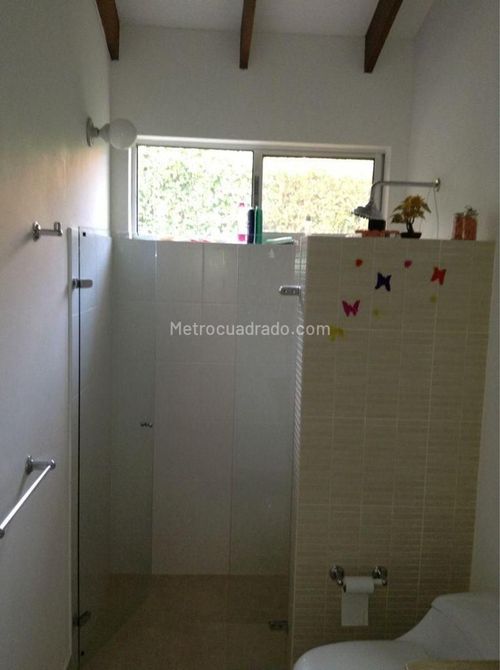 Casa de 3 alcobas en venta en Miraflores, Girardot, 140 m² · foto 8 de 12