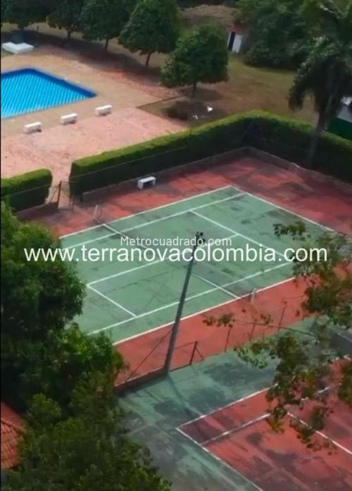 Casa de 3 alcobas en venta en Miraflores, Girardot, 140 m² · foto 11 de 12