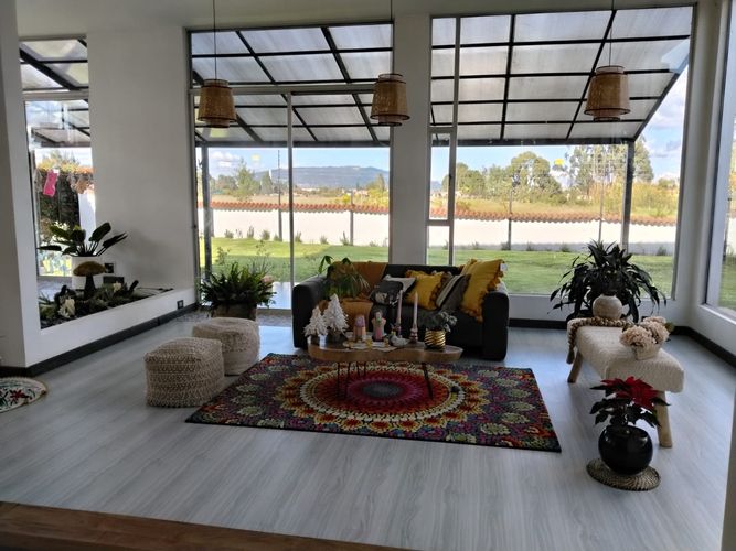Casa de 4 alcobas en arriendo en Montana, Sopó, 789 m² · foto 2 de 21