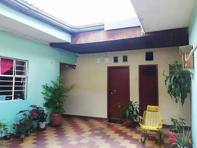 Casa de 10 alcobas en venta en Garcia Rovira, Bucaramanga, 260 m² · foto 3 de 12