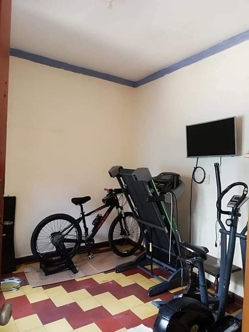 Casa de 10 alcobas en venta en Garcia Rovira, Bucaramanga, 260 m² · foto 6 de 12