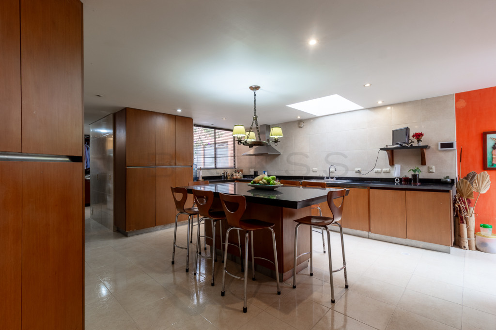 Casa en venta en San Jose De Bavaria, Bogotá · foto 7 de 24