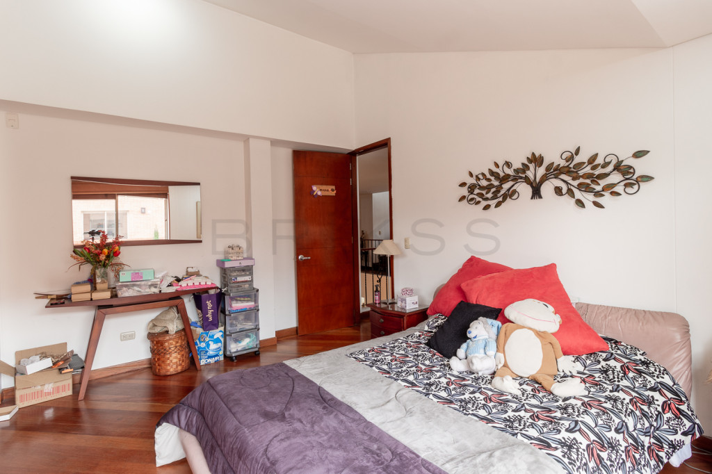 Casa en venta en San Jose De Bavaria, Bogotá · foto 16 de 24