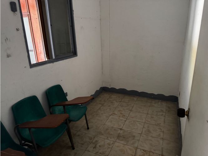 Local en venta en Villa Flora, Medellín, 1083 m² · foto 6 de 24