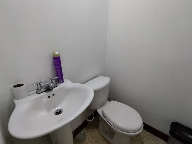 Oficina en arriendo en El Poblado, Medellín, 66 m² · foto 16 de 16