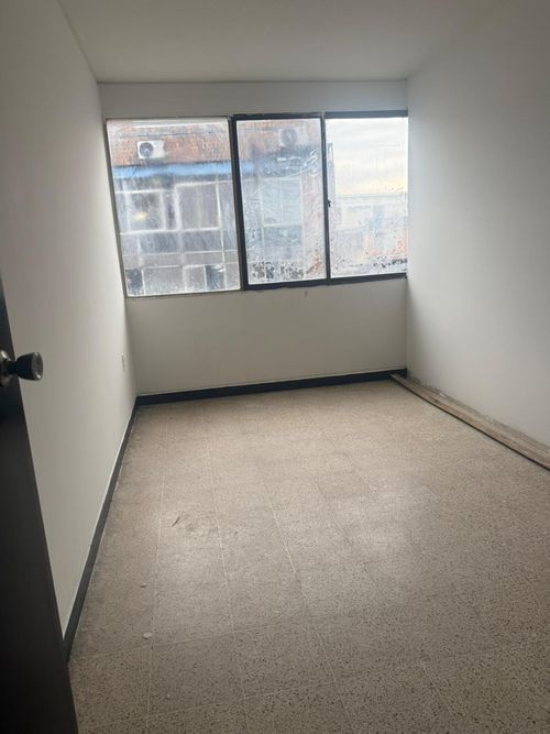 Edificio en venta en Centro, Bucaramanga, 166 m² · foto 6 de 17