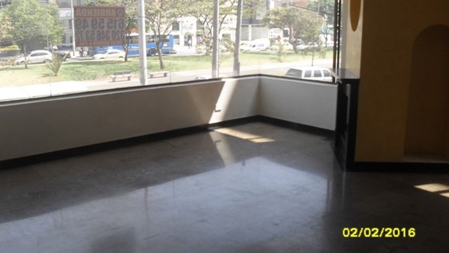 Apartamento de 3 alcobas en venta en Santa Barbara, Bogotá, 132 m² · foto 7 de 24