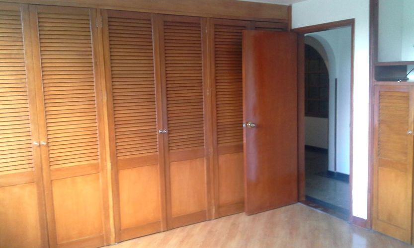 Apartamento de 3 alcobas en venta en Santa Barbara, Bogotá, 132 m² · foto 11 de 24