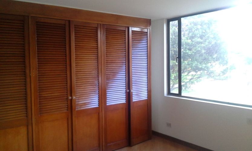 Apartamento de 3 alcobas en venta en Santa Barbara, Bogotá, 132 m² · foto 16 de 24