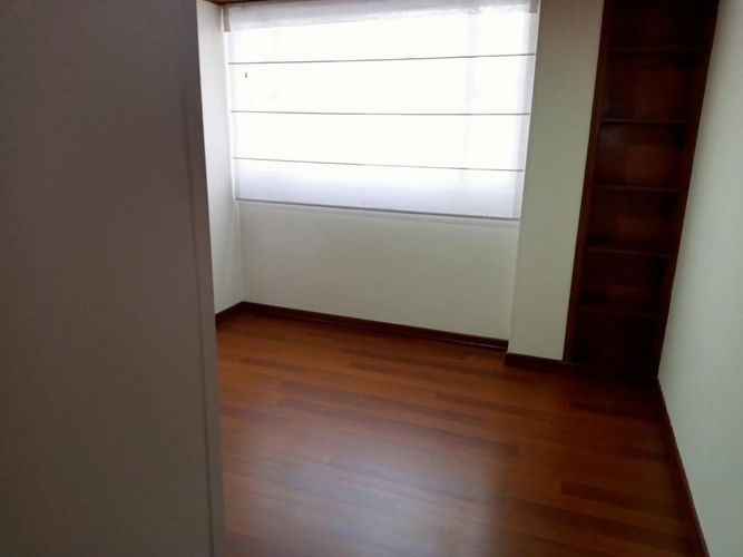 Apartamento de 2 alcobas en venta en Santa Barbara Central, Bogotá, 87 m² · foto 9 de 21