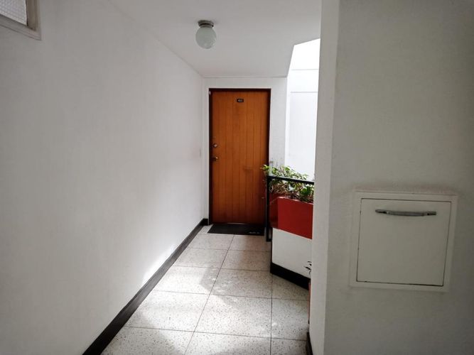 Apartamento de 2 alcobas en venta en Santa Barbara Central, Bogotá, 87 m² · foto 18 de 21